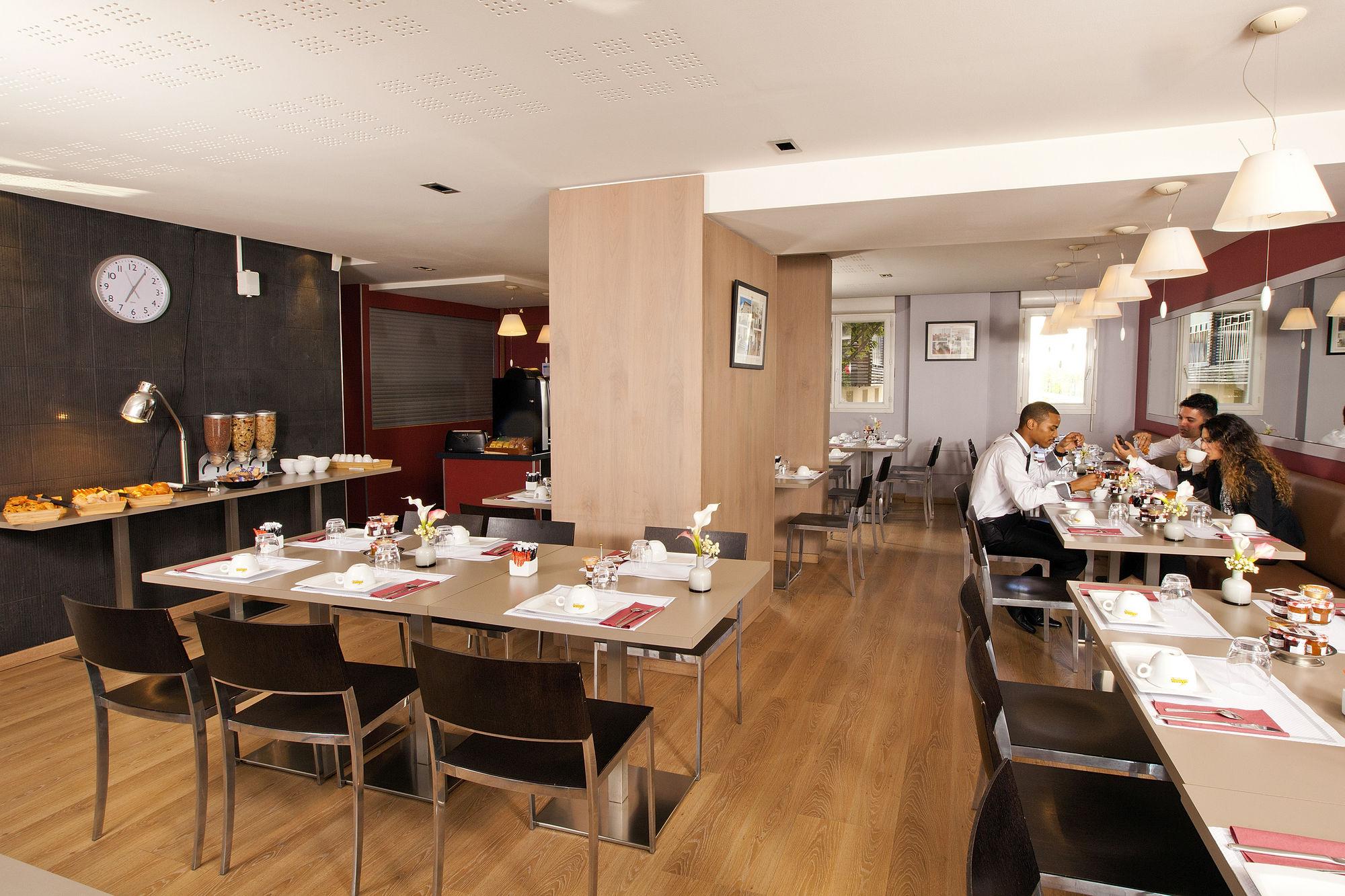 Sejours & Affaires Creteil Le Magistere Aparthotel Buitenkant foto